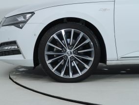 Škoda Superb - 2020