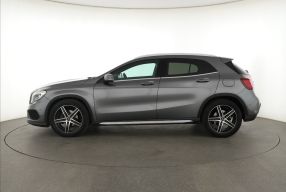Mercedes-Benz GLA - 2014