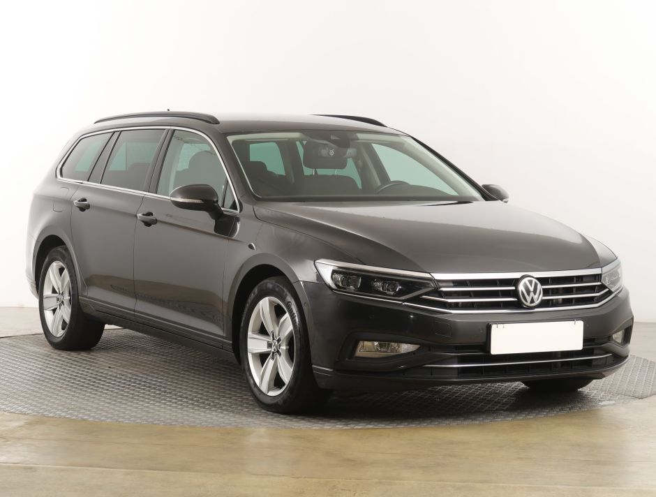 Volkswagen Passat - 2020