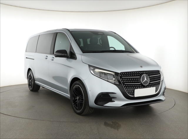 Mercedes-Benz V 2024