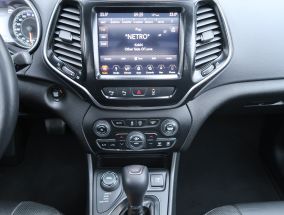 Jeep Cherokee - 2019