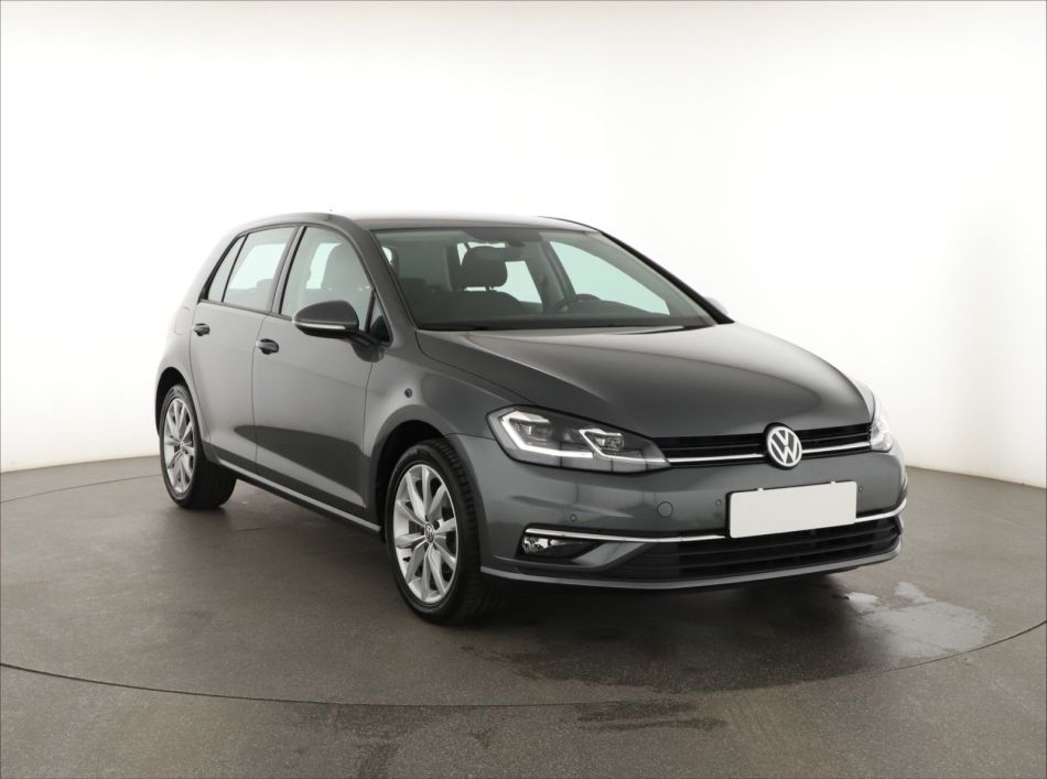 Volkswagen Golf - 2019