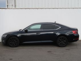 Skoda Superb - 2020