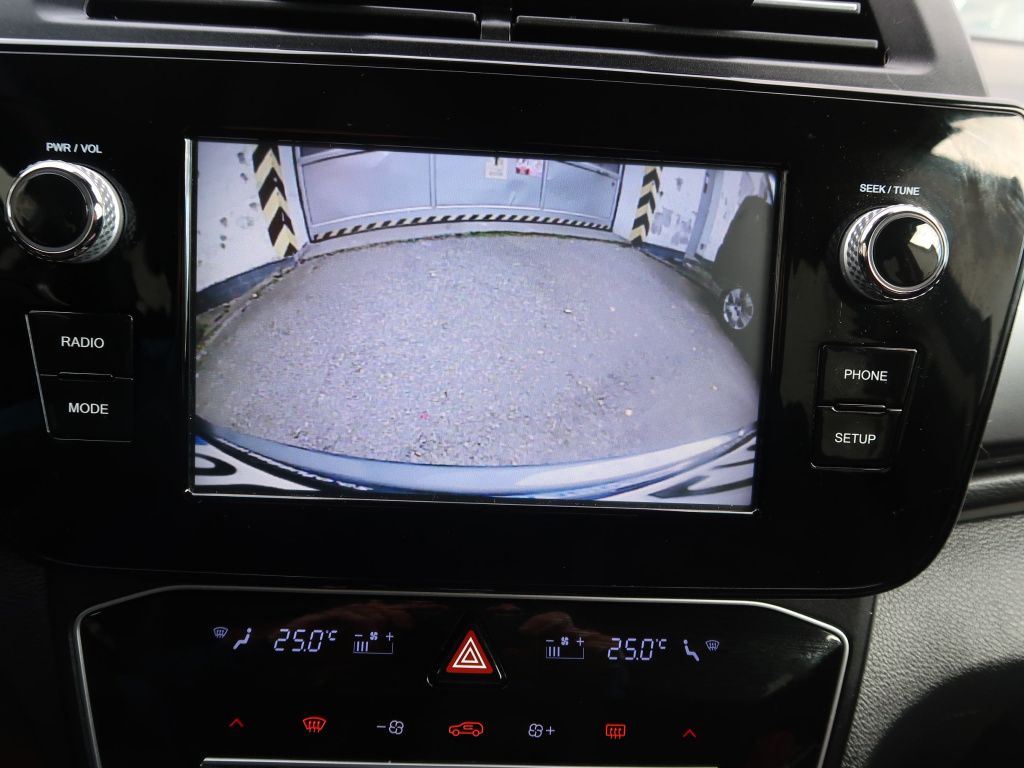 Ssang Yong Tivoli Grand