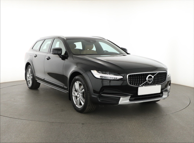 Volvo V90 Cross Country 2018