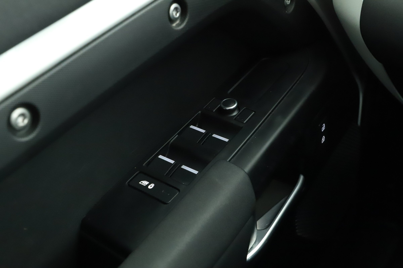 Land Rover Defender - 2020