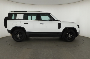 Land Rover Defender - 2020