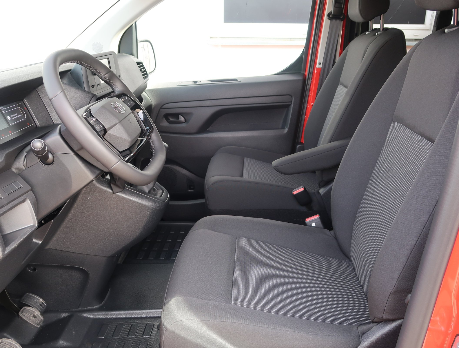 Toyota ProAce Verso - 2025