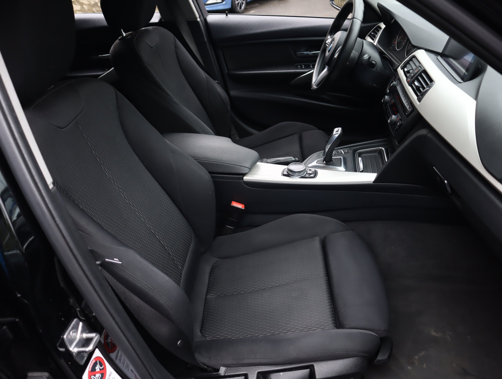 BMW 3