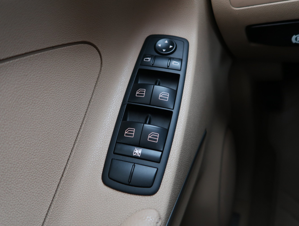 Mercedes-Benz ML