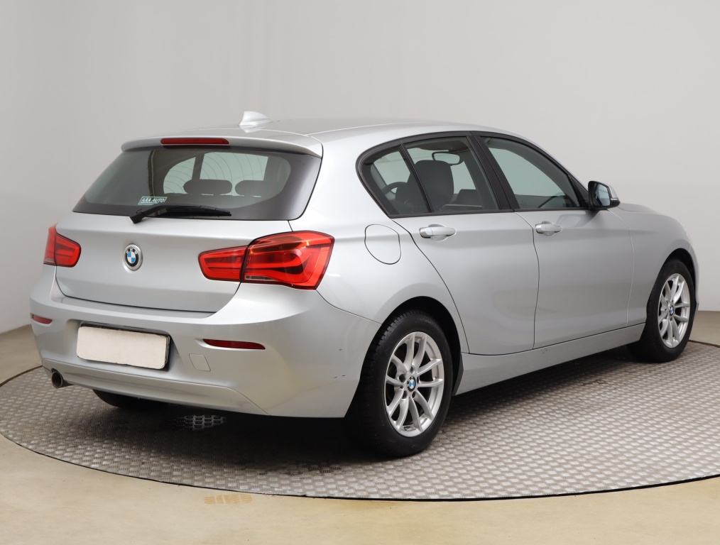 BMW 1