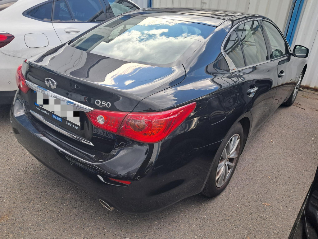 Infiniti Q50