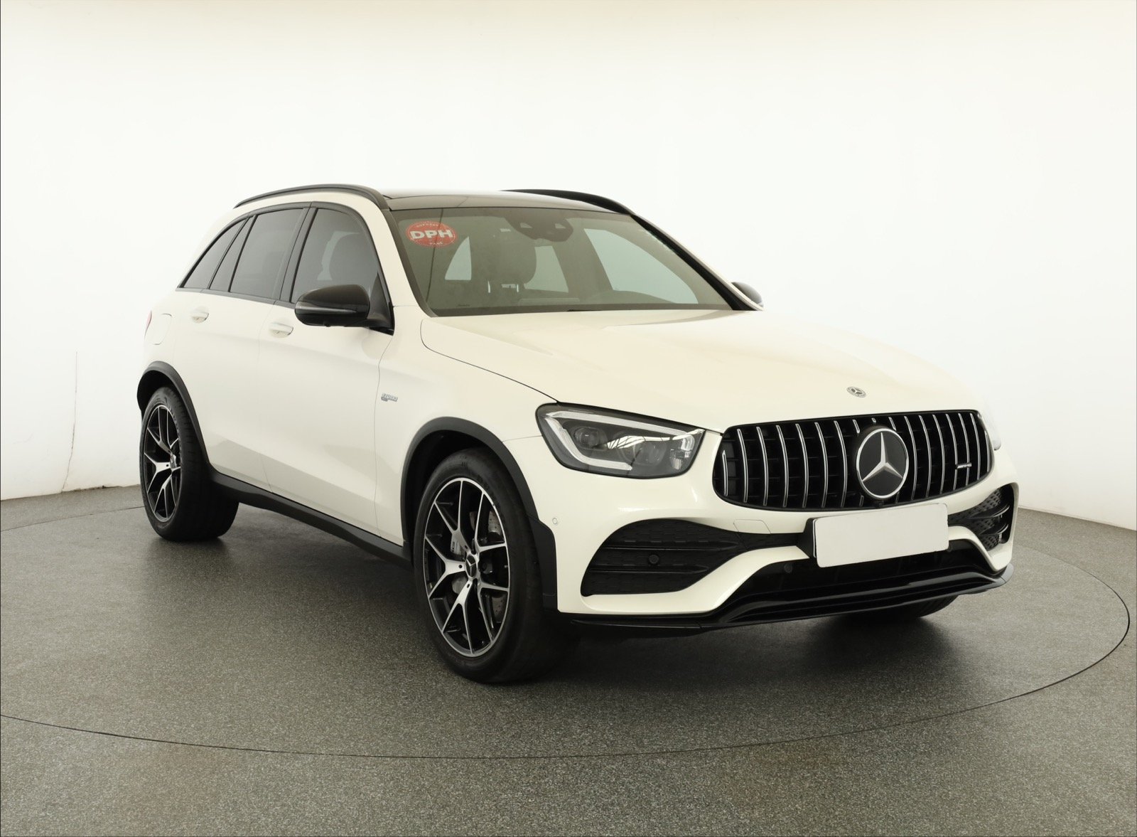 Mercedes-Benz GLC - 2020