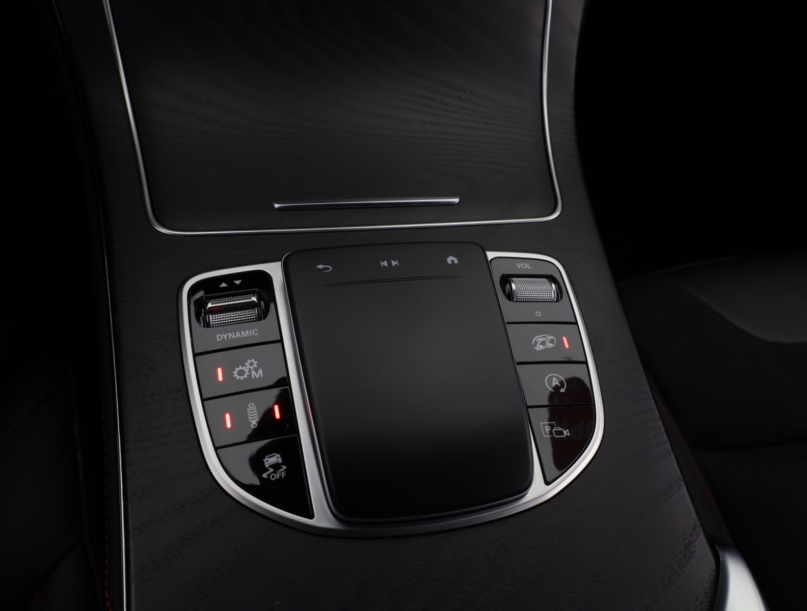 Mercedes-Benz GLC - 2020