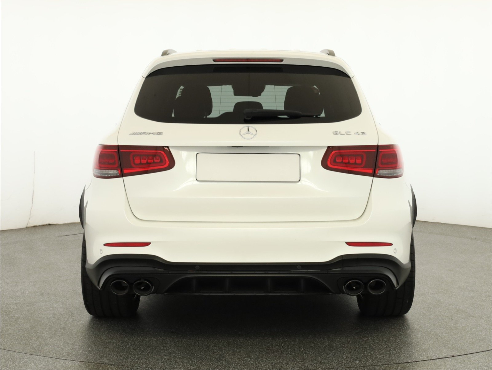 Mercedes-Benz GLC - 2020