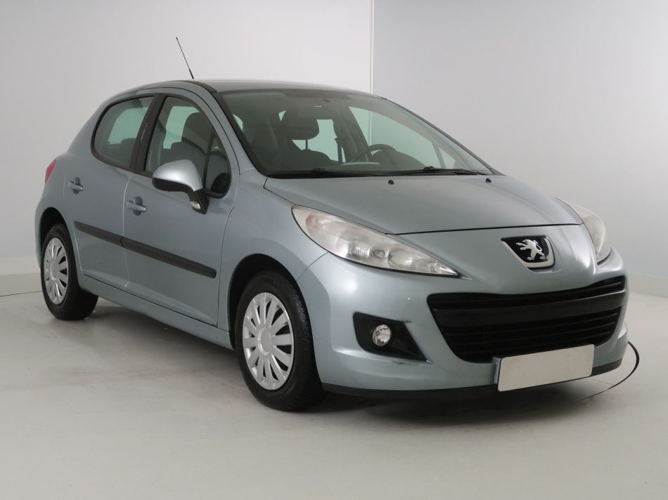 Peugeot 207 - 2011