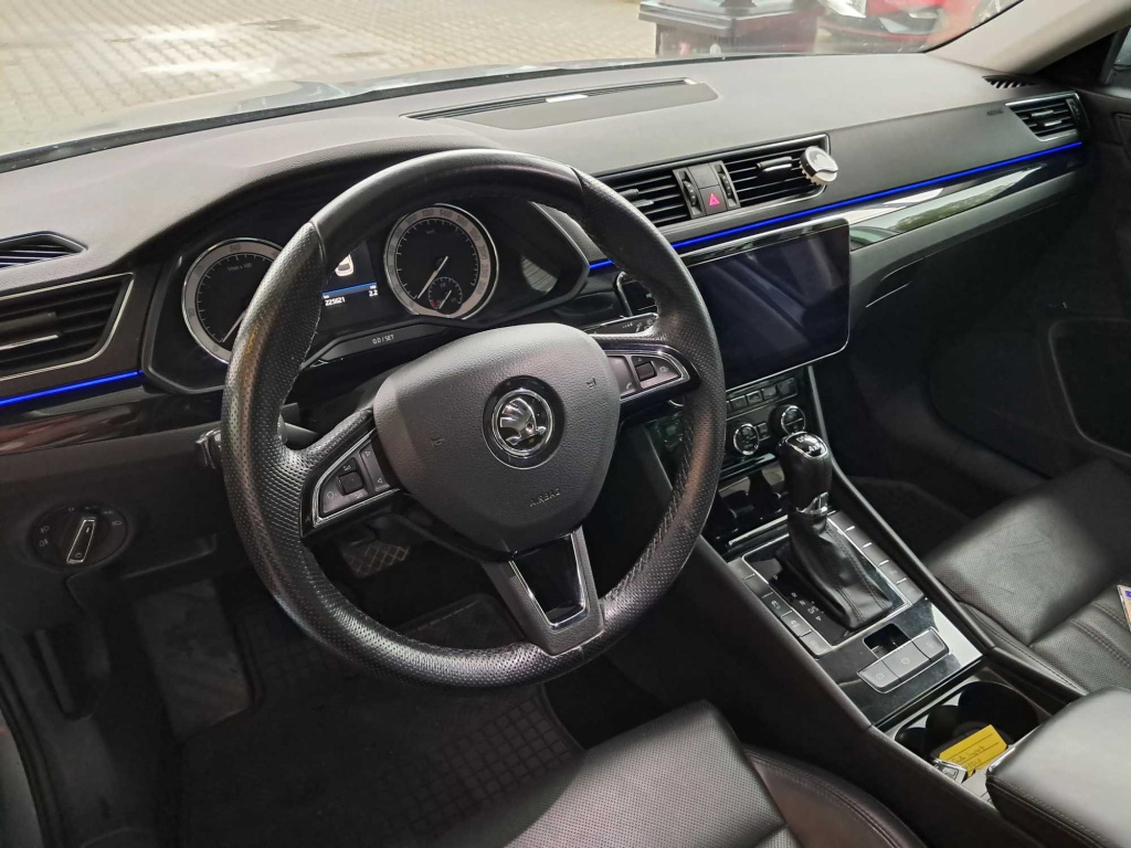 Škoda Superb