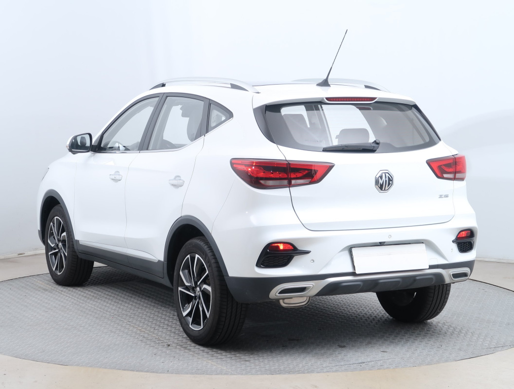 MG ZS SUV