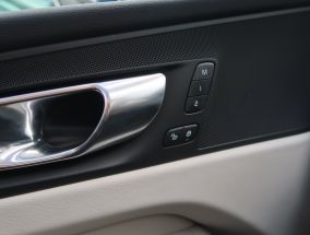 Volvo XC60 - 2024