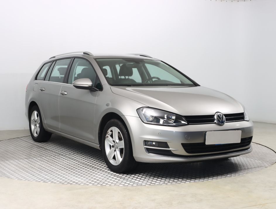 Volkswagen Golf - 2016