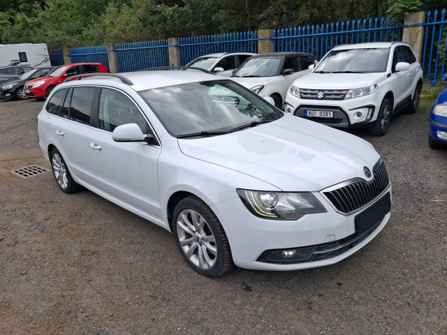 Škoda Superb 2014