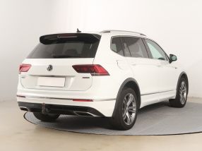 Volkswagen Tiguan Allspace - 2020