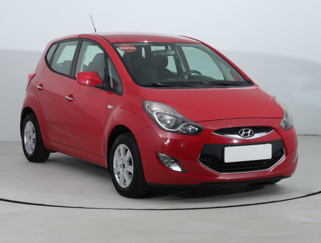 Hyundai ix20, 2012