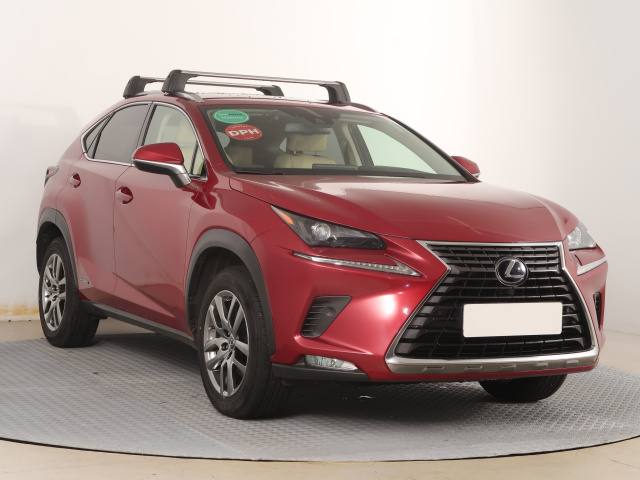 Lexus NX 2020