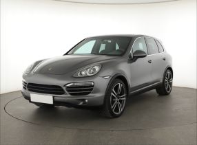 Porsche Cayenne - 2013