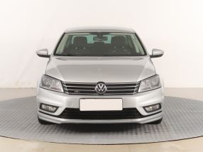 Volkswagen Passat - 2014