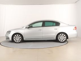 Volkswagen Passat - 2014
