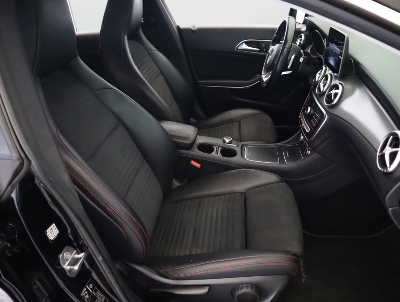 Mercedes-Benz CLA, 2019