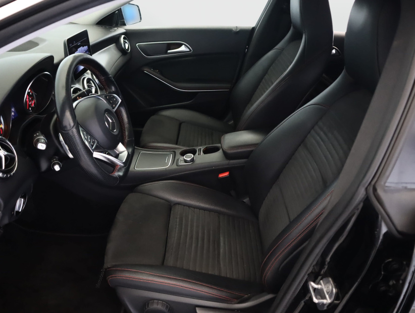 Mercedes-Benz CLA, 2019