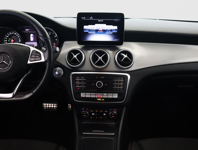Mercedes-Benz CLA, 2019