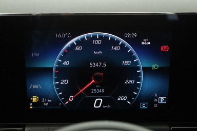 Mercedes-Benz GLA - 2023