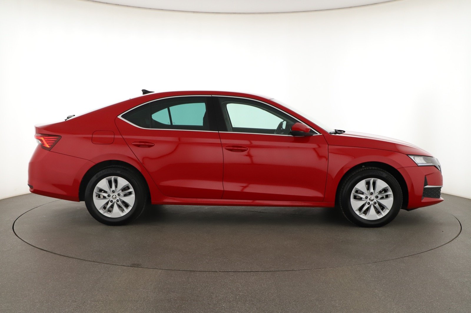 Škoda Octavia - 2024