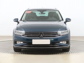 Volkswagen Passat - 2022