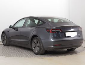 Tesla Model 3 - 2021