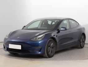 Tesla Model 3 - 2021