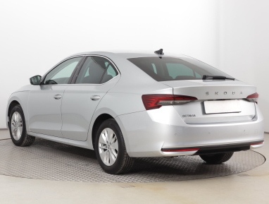 Škoda Octavia - 2024