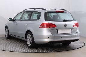 Volkswagen Passat - 2012