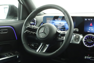 Mercedes-Benz GLB - 2026
