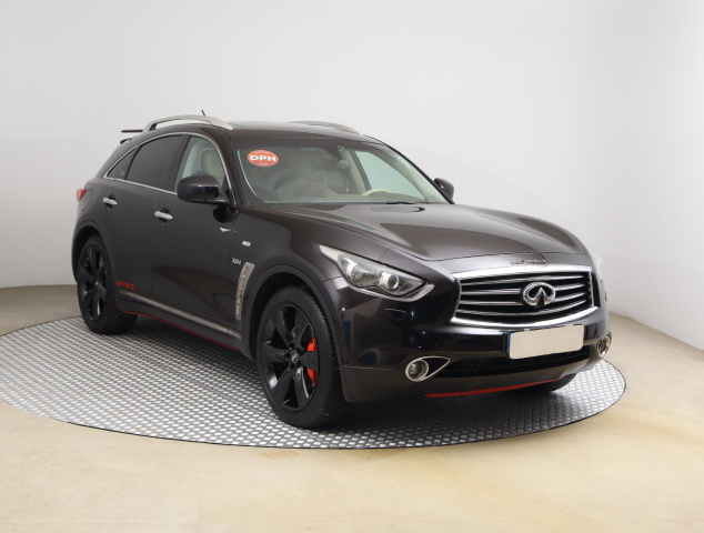 Infiniti QX70 2015
