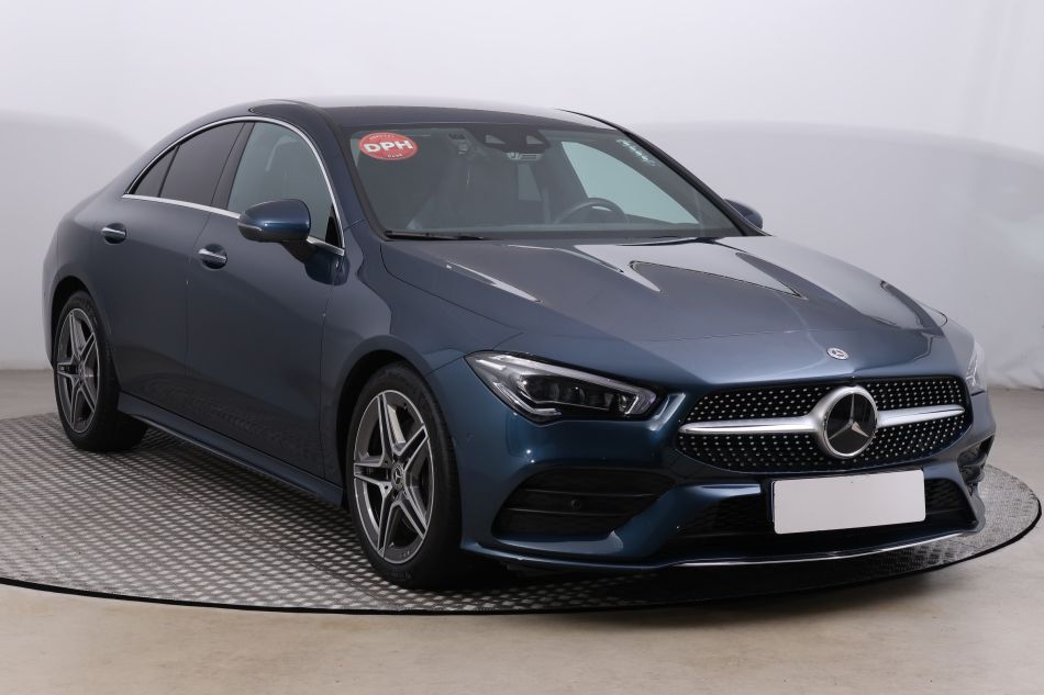 Mercedes-Benz CLA - 2022
