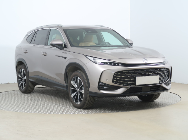 MG HS 2025