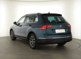Volkswagen Tiguan - 2022