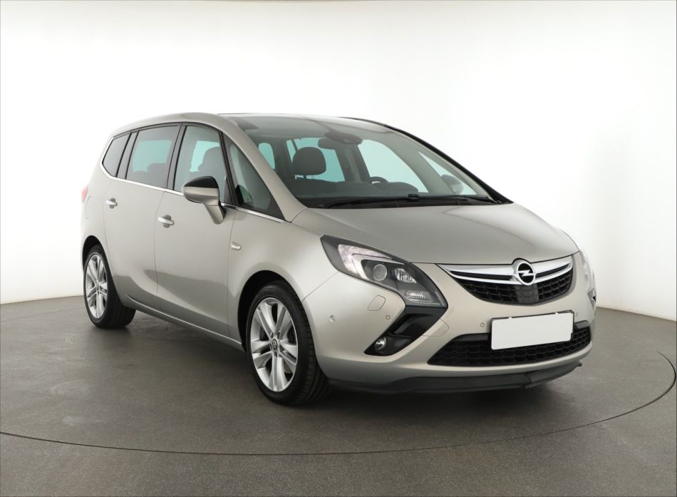 Opel Zafira - 2011