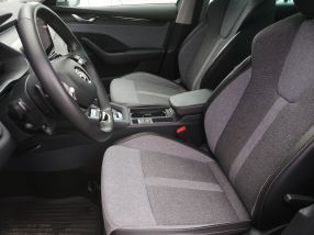 Škoda Octavia - 2024