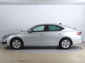 Skoda Octavia - 2024
