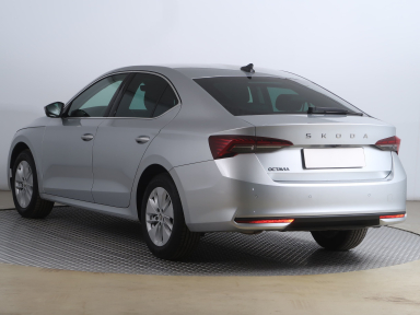 Škoda Octavia - 2024